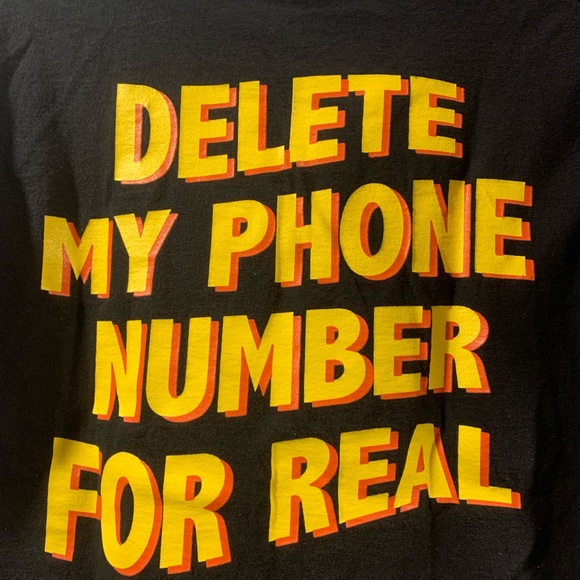 Broken Promises Tee - Picture 2 of 3